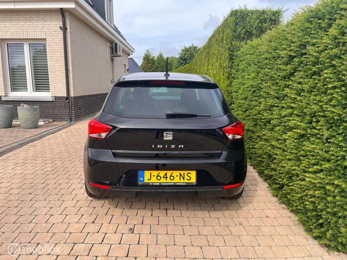 1.0 TSI Style Business Intense slechts 73.000 km
