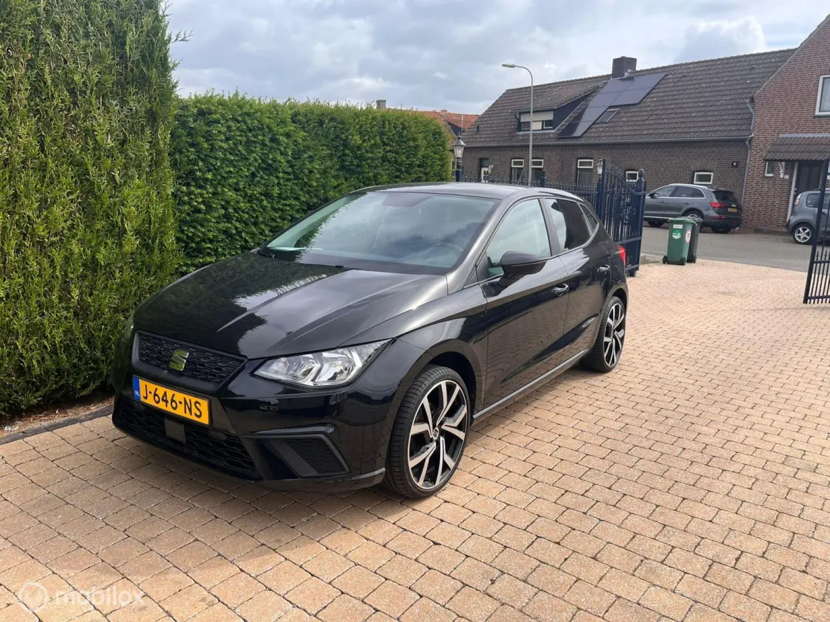 1.0 TSI Style Business Intense slechts 73.000 km