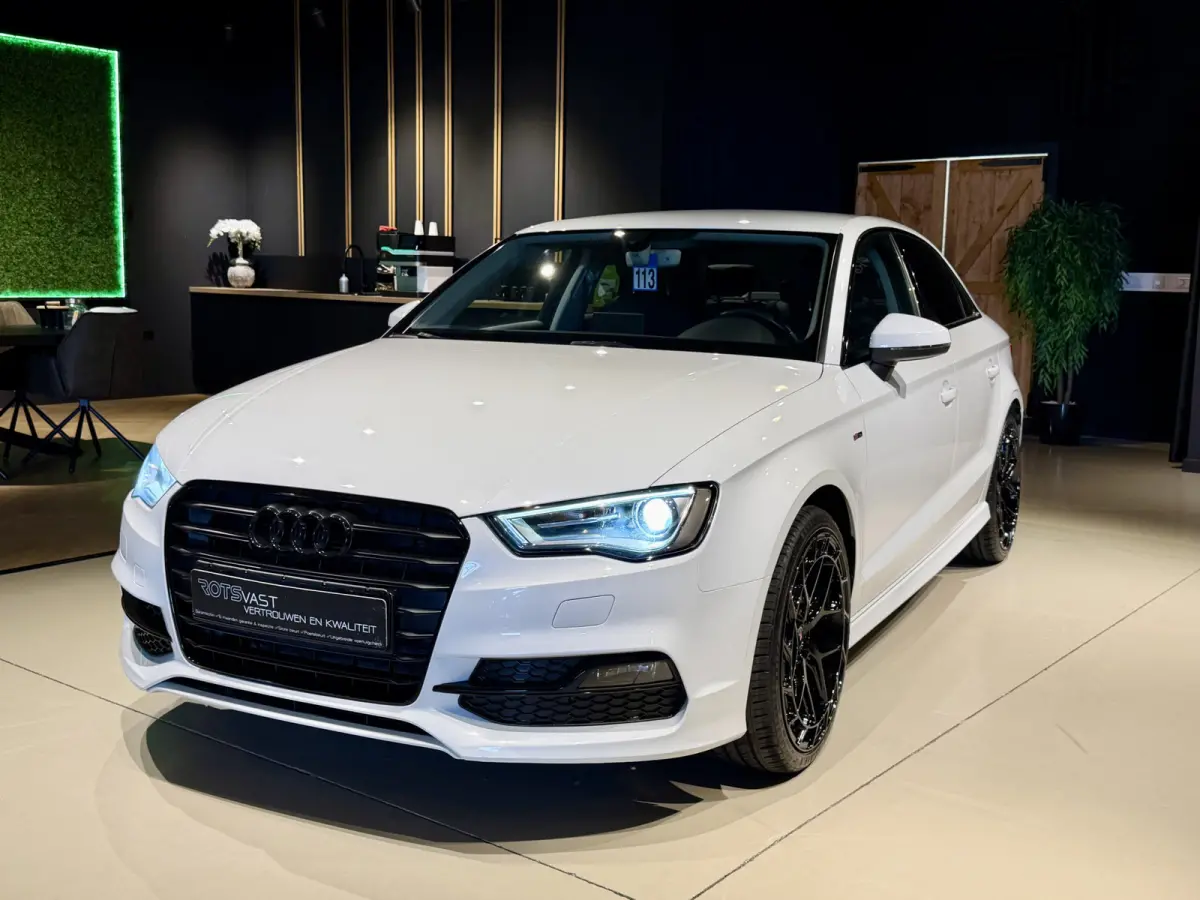 1.4 TFSI S-Line Navi|Leer|Xenon|PDC|Cruis Wit