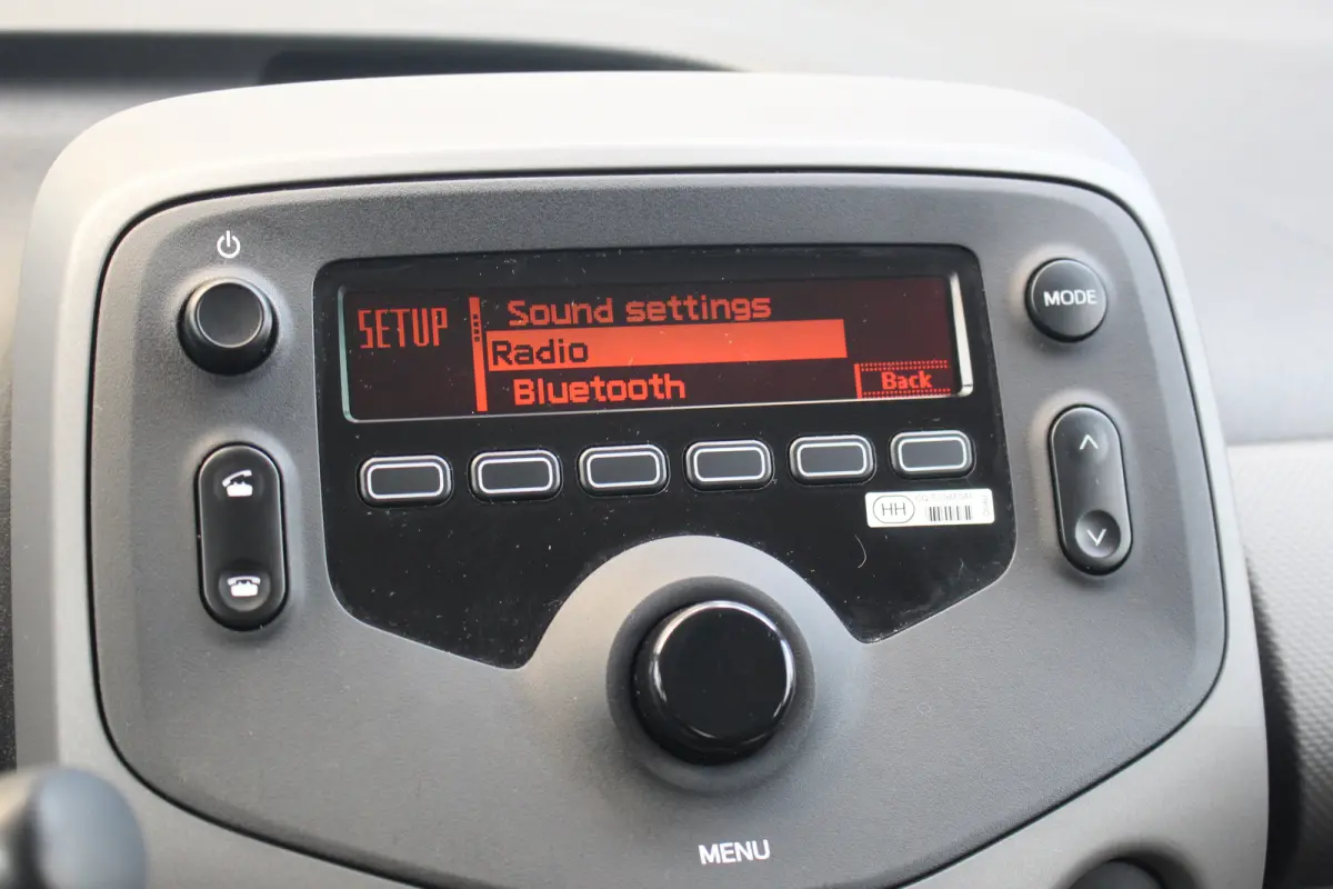 1.0 e-VTi Active | Airco | Bluetooth | Elek. Ramen | Cent. Vergrendeling | Airco | Bluetooth | Elek. Ramen | Cent. Vergrendeling |