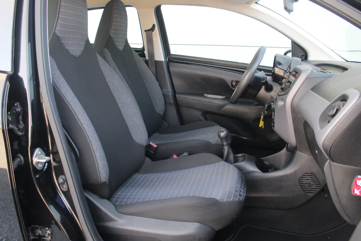 1.0 e-VTi Active | Airco | DAB | Centrale Deurvergrendeling | Bluetooth | Elek Ramen | Airco | DAB | Centrale Deurvergrendeling | Bluetooth | Elek Ramen |