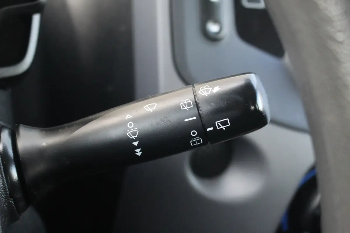 1.0 e-VTi Active | Airco | DAB | Centrale Deurvergrendeling | Bluetooth | Elek Ramen | Airco | DAB | Centrale Deurvergrendeling | Bluetooth | Elek Ramen |
