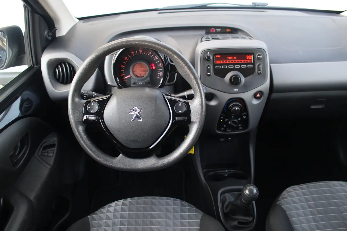 1.0 e-VTi Active | Airco | DAB | Centrale Deurvergrendeling | Bluetooth | Elek Ramen | Airco | DAB | Centrale Deurvergrendeling | Bluetooth | Elek Ramen |