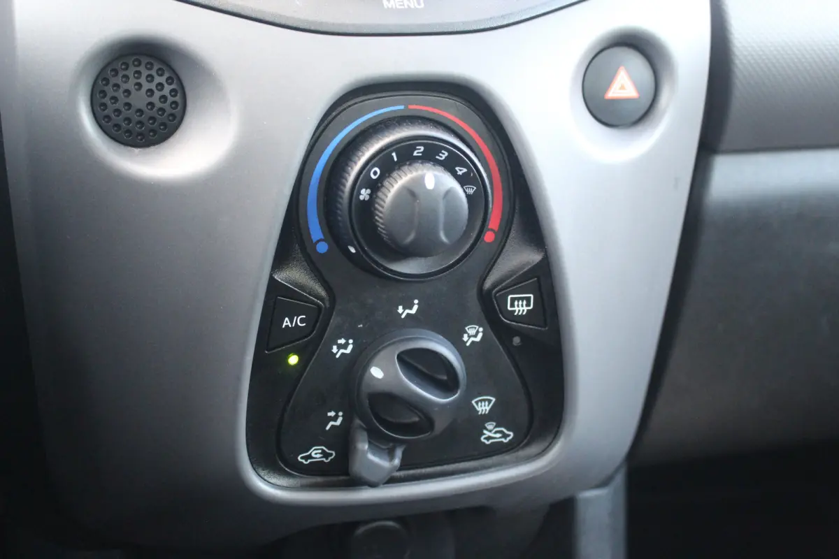 1.0 e-VTi Active | Airco | DAB | Centrale Deurvergrendeling | Bluetooth | Elek Ramen | Airco | DAB | Centrale Deurvergrendeling | Bluetooth | Elek Ramen |