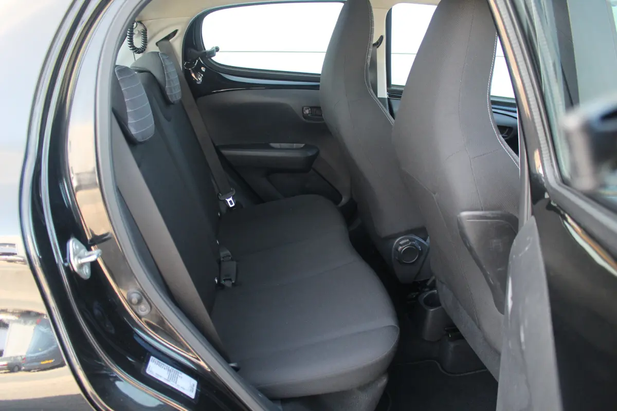 1.0 e-VTi Active | Airco | DAB | Centrale Deurvergrendeling | Bluetooth | Elek Ramen | Airco | DAB | Centrale Deurvergrendeling | Bluetooth | Elek Ramen |