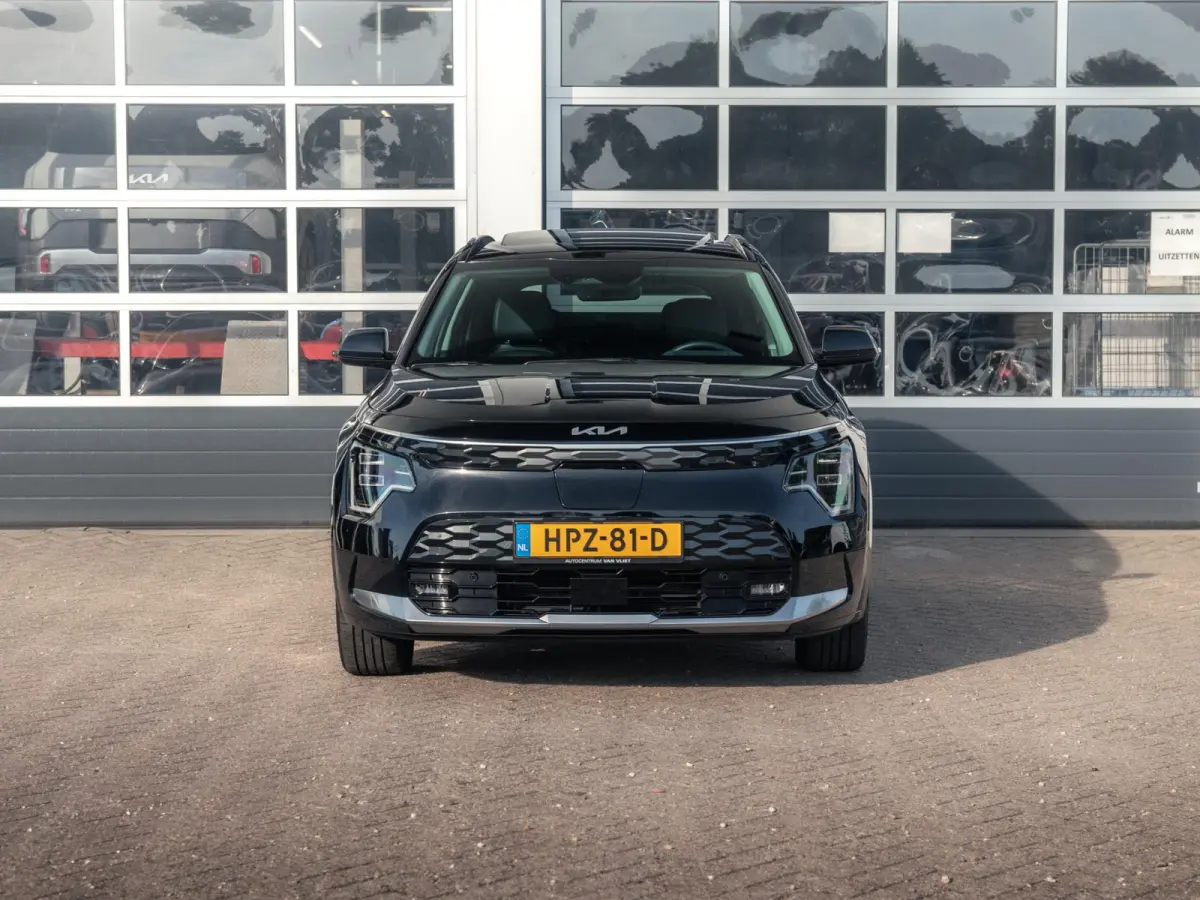 Plus 64.8 kWh l Stoel Stuurverwarming l Lederlook bekleding l SOH 99,1% l