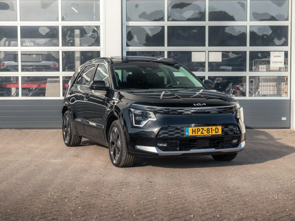 Plus 64.8 kWh l Stoel Stuurverwarming l Lederlook bekleding l SOH 99,1% l