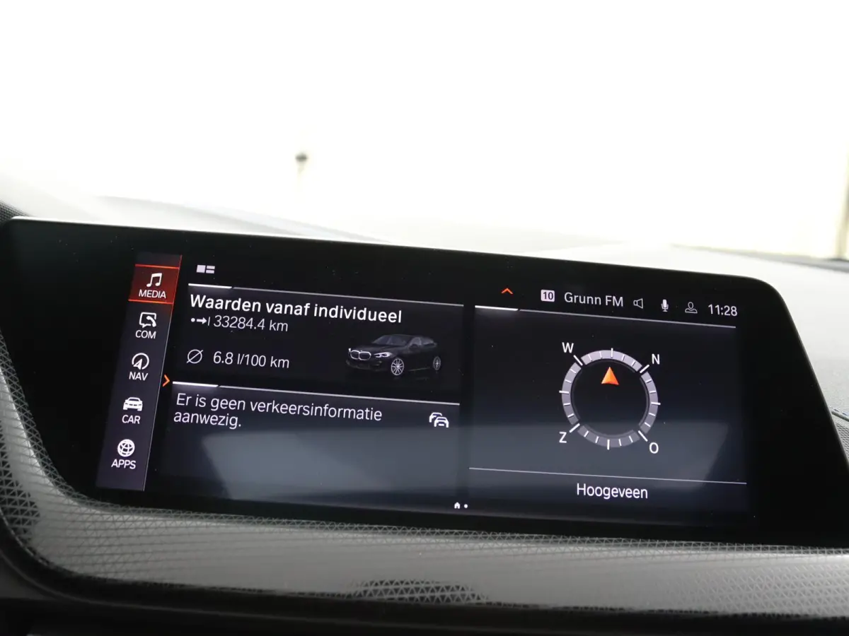 118i Business Edition | M Sport | Panoramadak | Parkeercamera | 33.282 km |