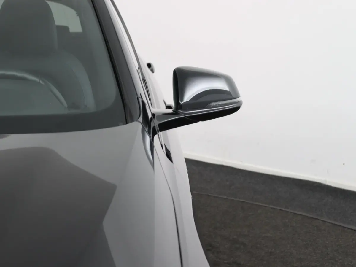 118i Business Edition | M Sport | Panoramadak | Parkeercamera | 33.282 km |