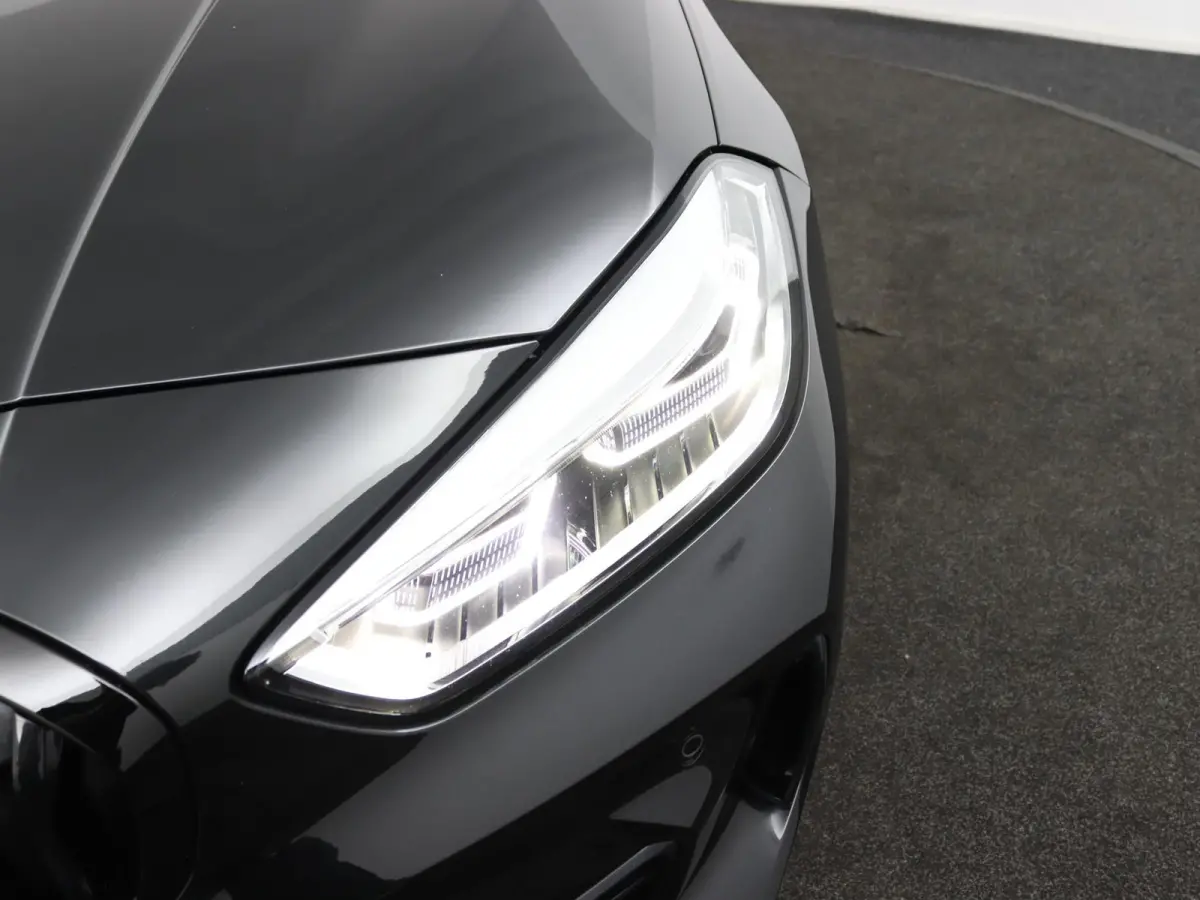 118i Business Edition | M Sport | Panoramadak | Parkeercamera | 33.282 km |
