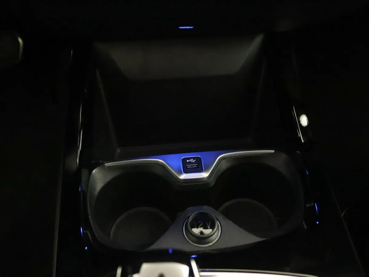 118i Business Edition | M Sport | Panoramadak | Parkeercamera | 33.282 km |