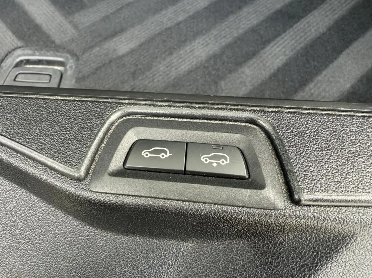 xDrive50e M Sportpack Pro|Pano|Soft-close H&K