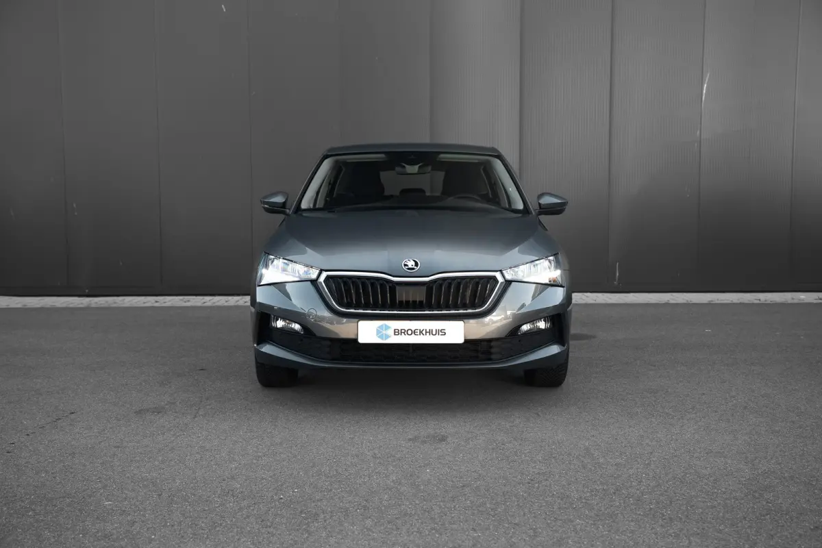 1.0 TSI Ambition | 110 pk | Automaat | Navigatie | Carplay | Cruise control | Climate control