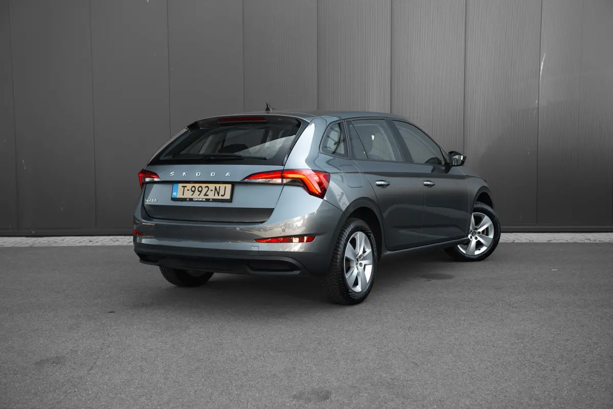 1.0 TSI Ambition | 110 pk | Automaat | Navigatie | Carplay | Cruise control | Climate control