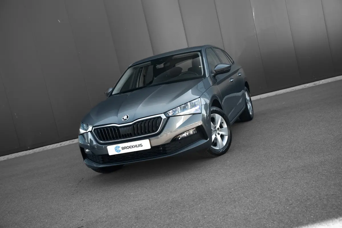 1.0 TSI Ambition | 110 pk | Automaat | Navigatie | Carplay | Cruise control | Climate control