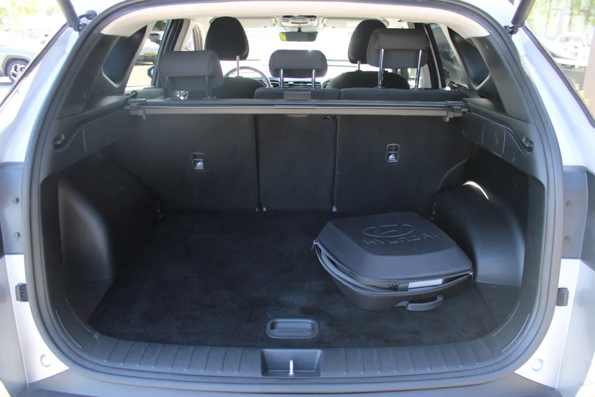 1.6 T-GDI PHEV Comfort Smart 4WD | Trekhaak | | Achteruitrijcamera | Airco (automatisch) | Apple Carplay/Android Auto|telefoonintegratie premium