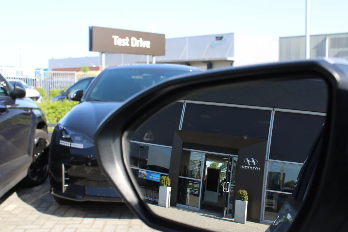 1.6 T-GDI PHEV Comfort Smart 4WD | Trekhaak | | Achteruitrijcamera | Airco (automatisch) | Apple Carplay/Android Auto|telefoonintegratie premium