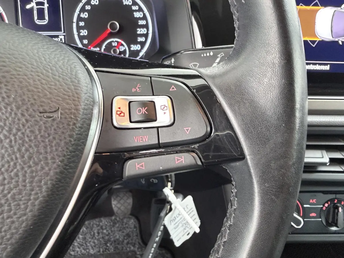 1.0 TSI Comfortline | Navigatie | Adaptieve Cruise | Parkeersensoren |