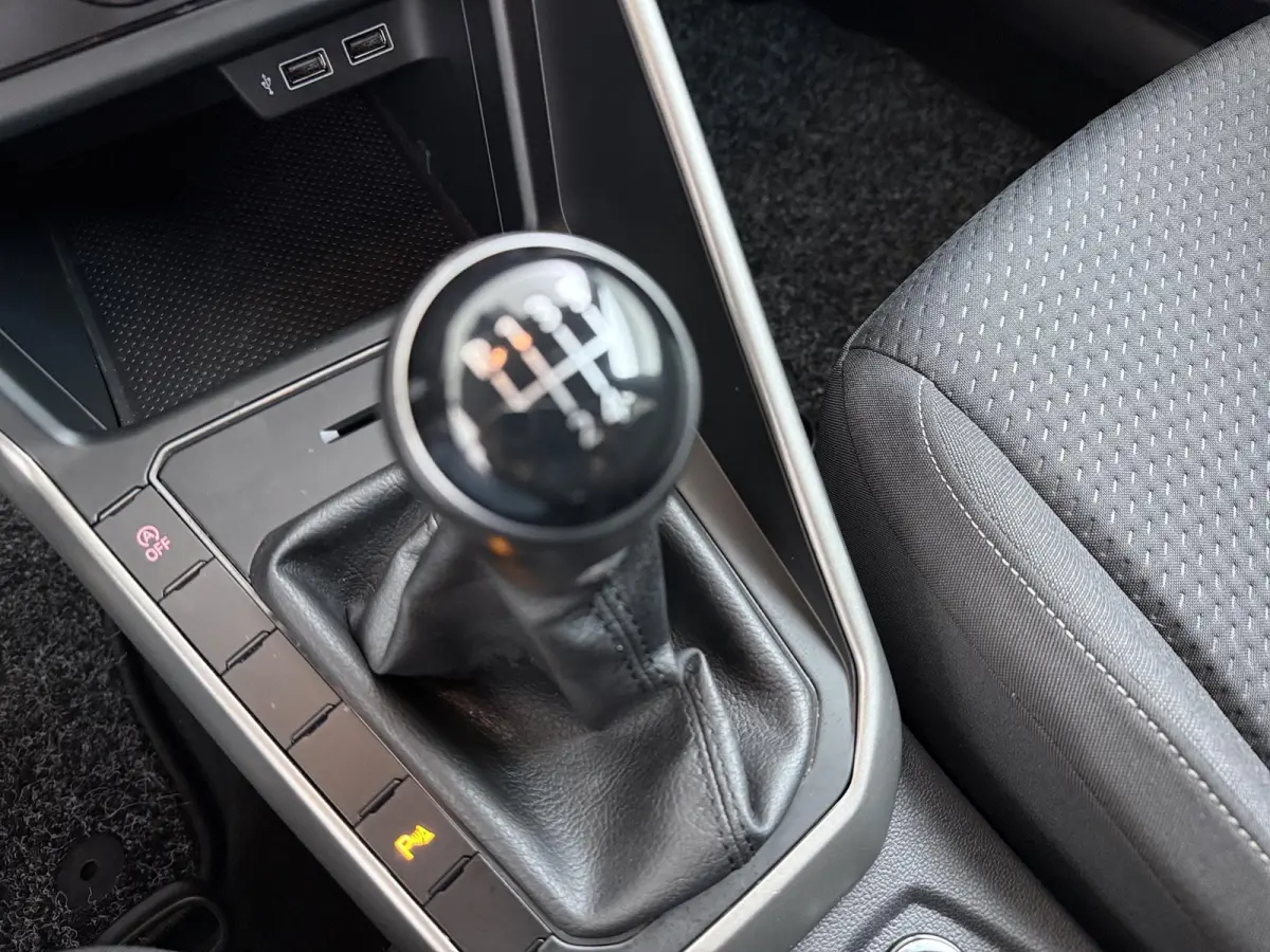 1.0 TSI Comfortline | Navigatie | Adaptieve Cruise | Parkeersensoren |