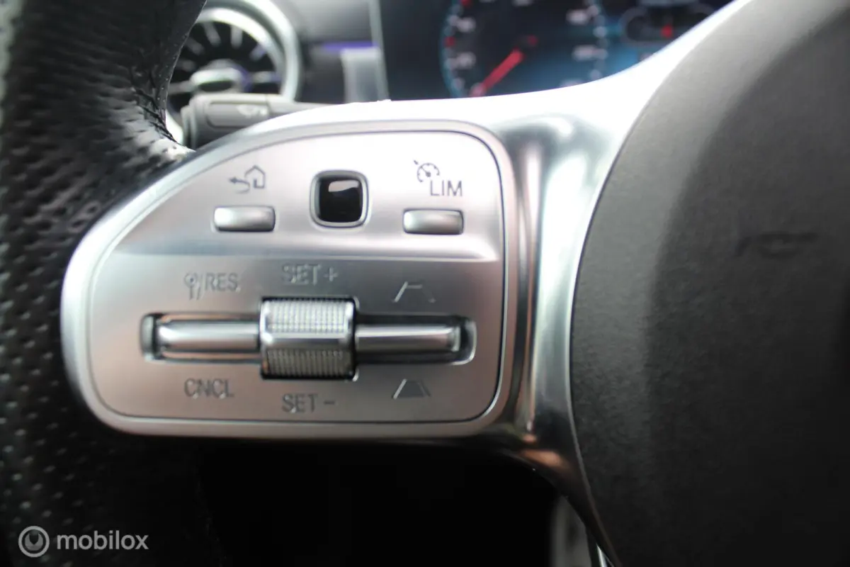 250 4MATIC Premium Plus