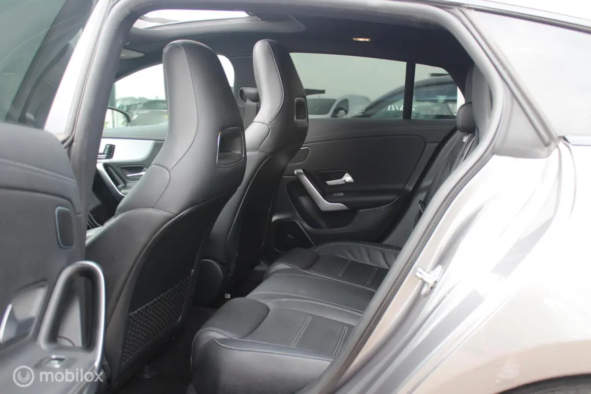 250 4MATIC Premium Plus