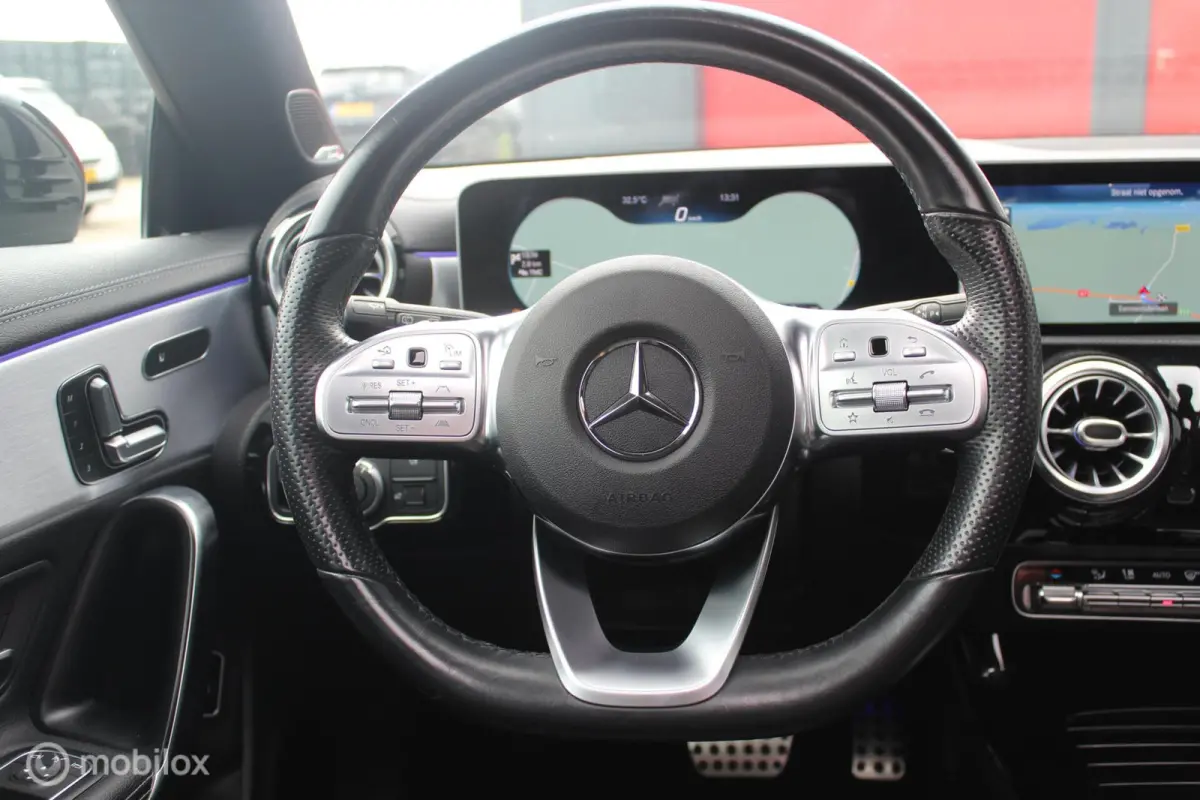 250 4MATIC Premium Plus