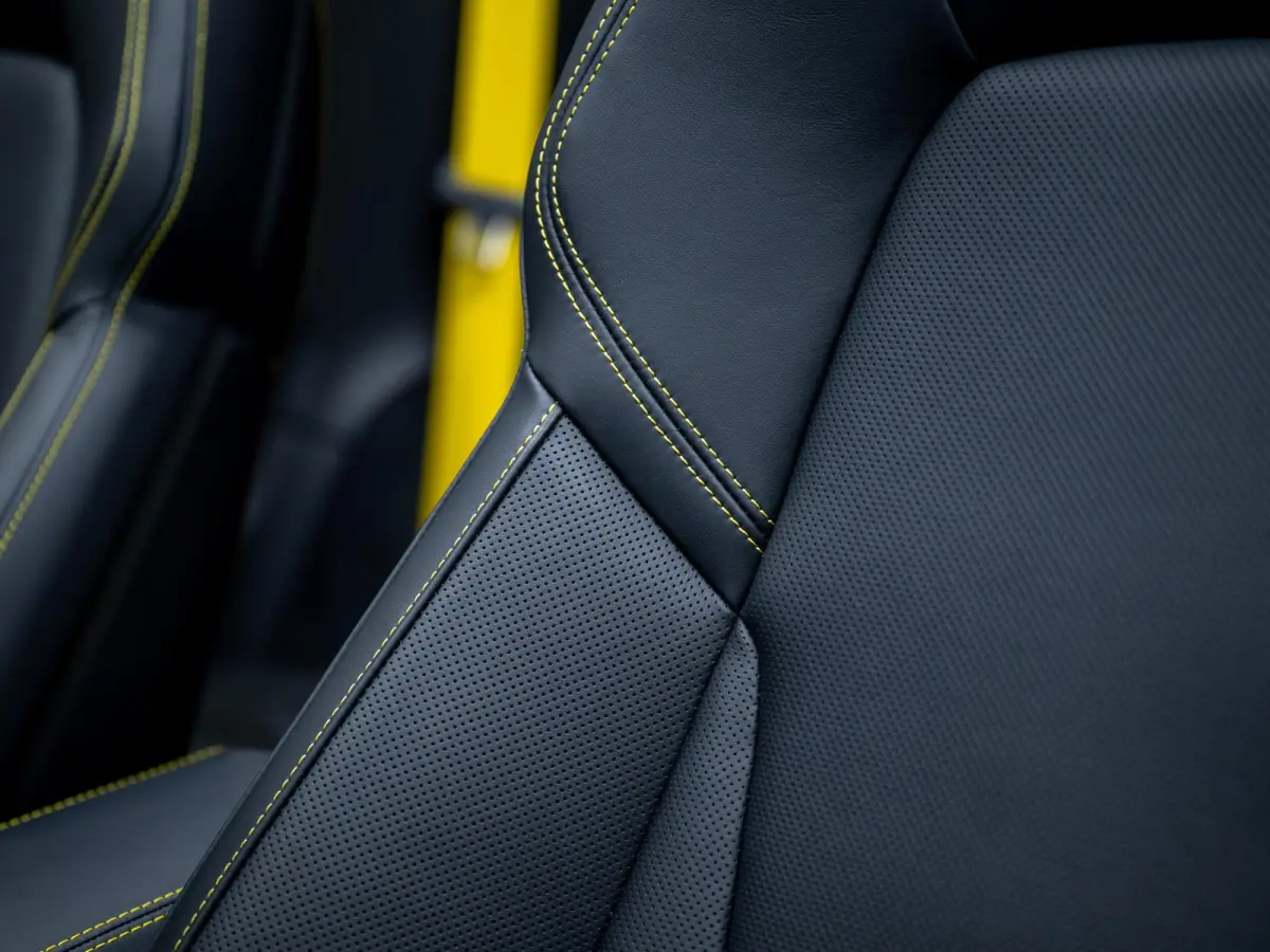 3.6 T-Hybrid Carrera 4 GTS | PCCB | Burmester | Lift | InnoDrive | 18-weg | Carbon |