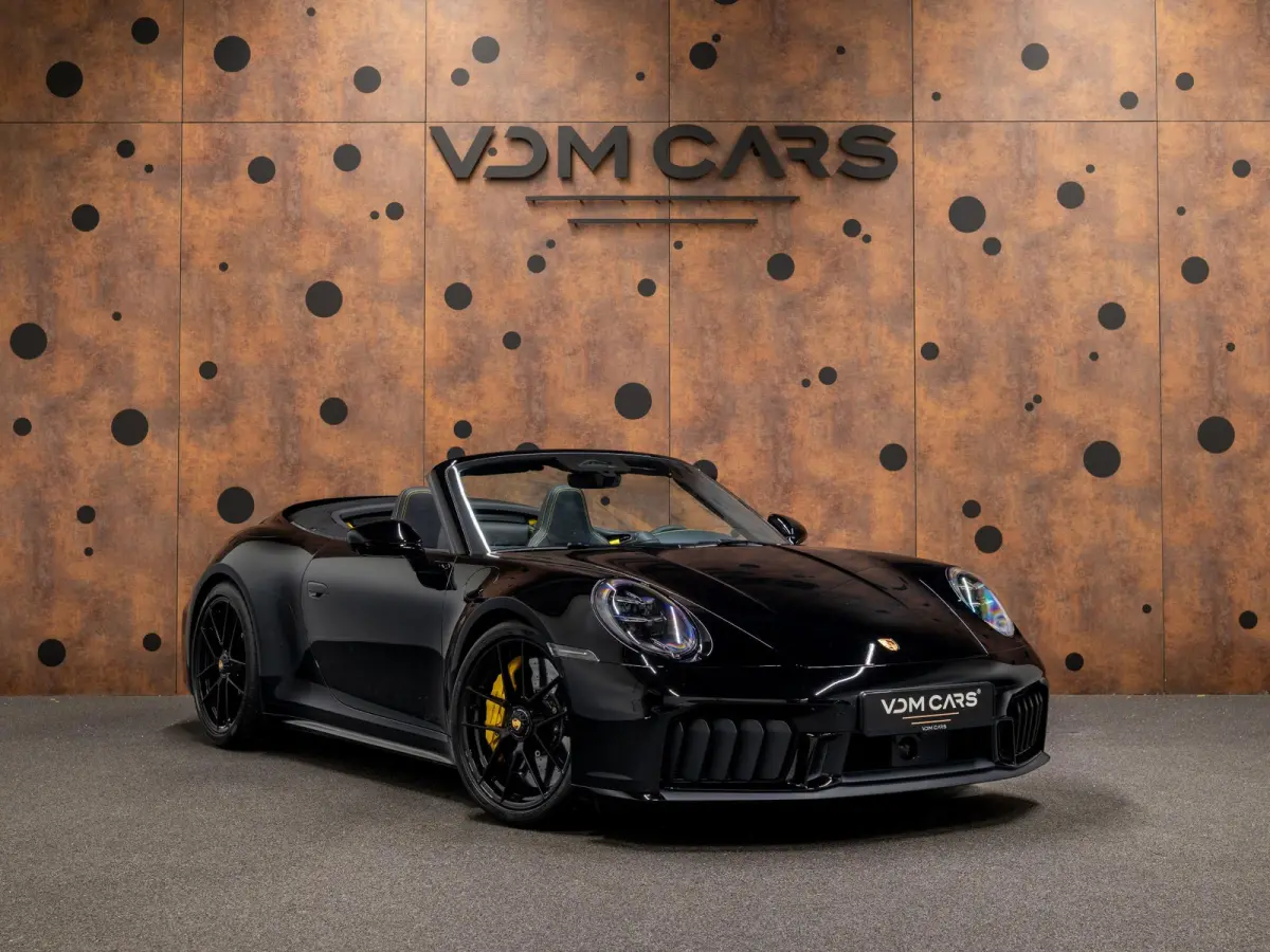3.6 T-Hybrid Carrera 4 GTS | PCCB | Burmester | Lift | InnoDrive | 18-weg | Carbon |