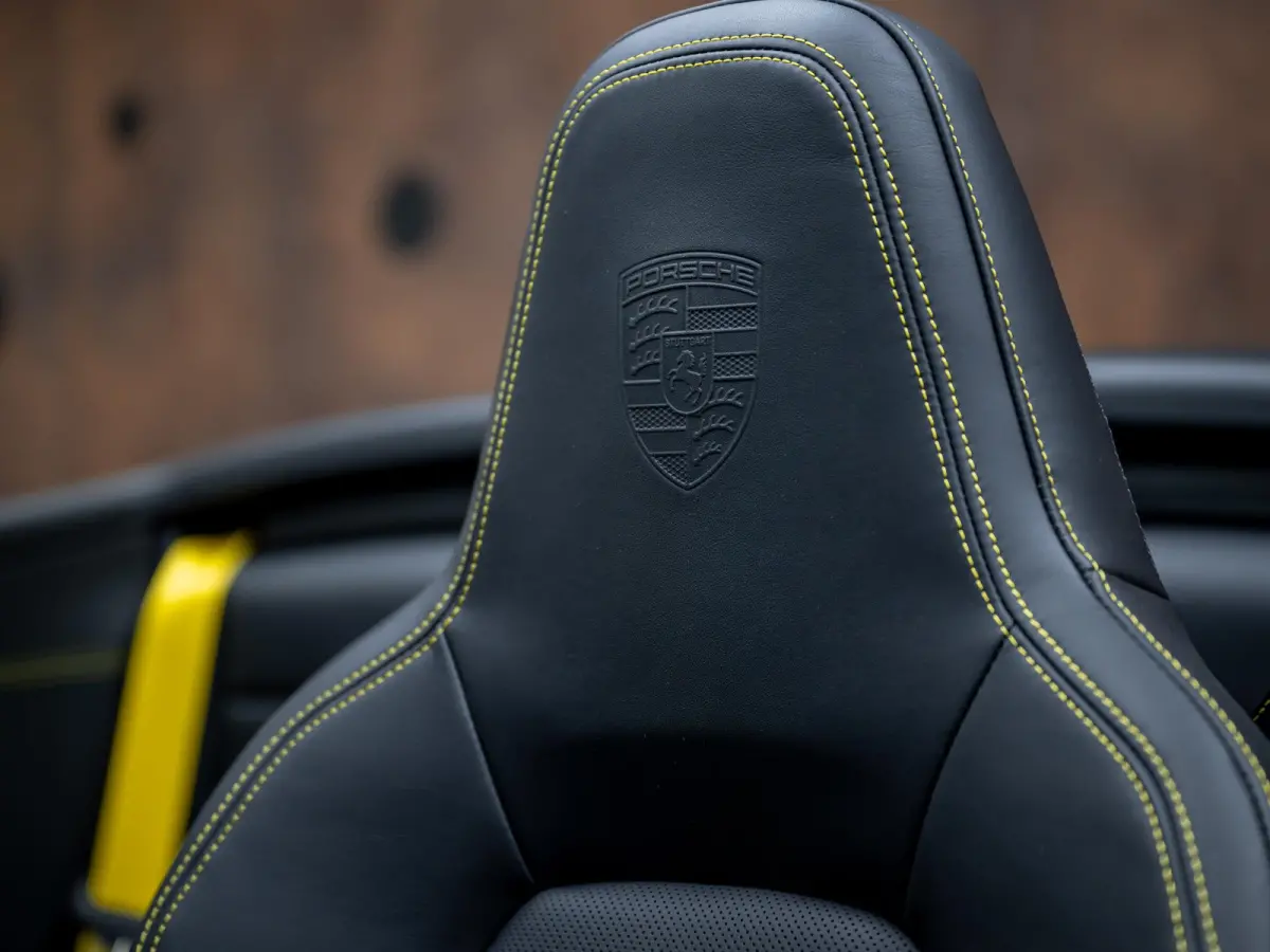 3.6 T-Hybrid Carrera 4 GTS | PCCB | Burmester | Lift | InnoDrive | 18-weg | Carbon |