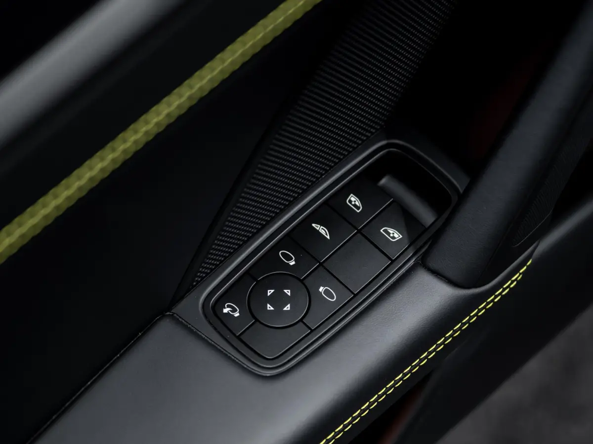 3.6 T-Hybrid Carrera 4 GTS | PCCB | Burmester | Lift | InnoDrive | 18-weg | Carbon |