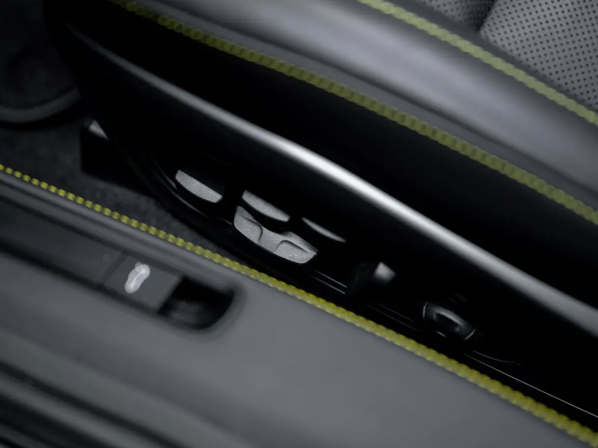 3.6 T-Hybrid Carrera 4 GTS | PCCB | Burmester | Lift | InnoDrive | 18-weg | Carbon |