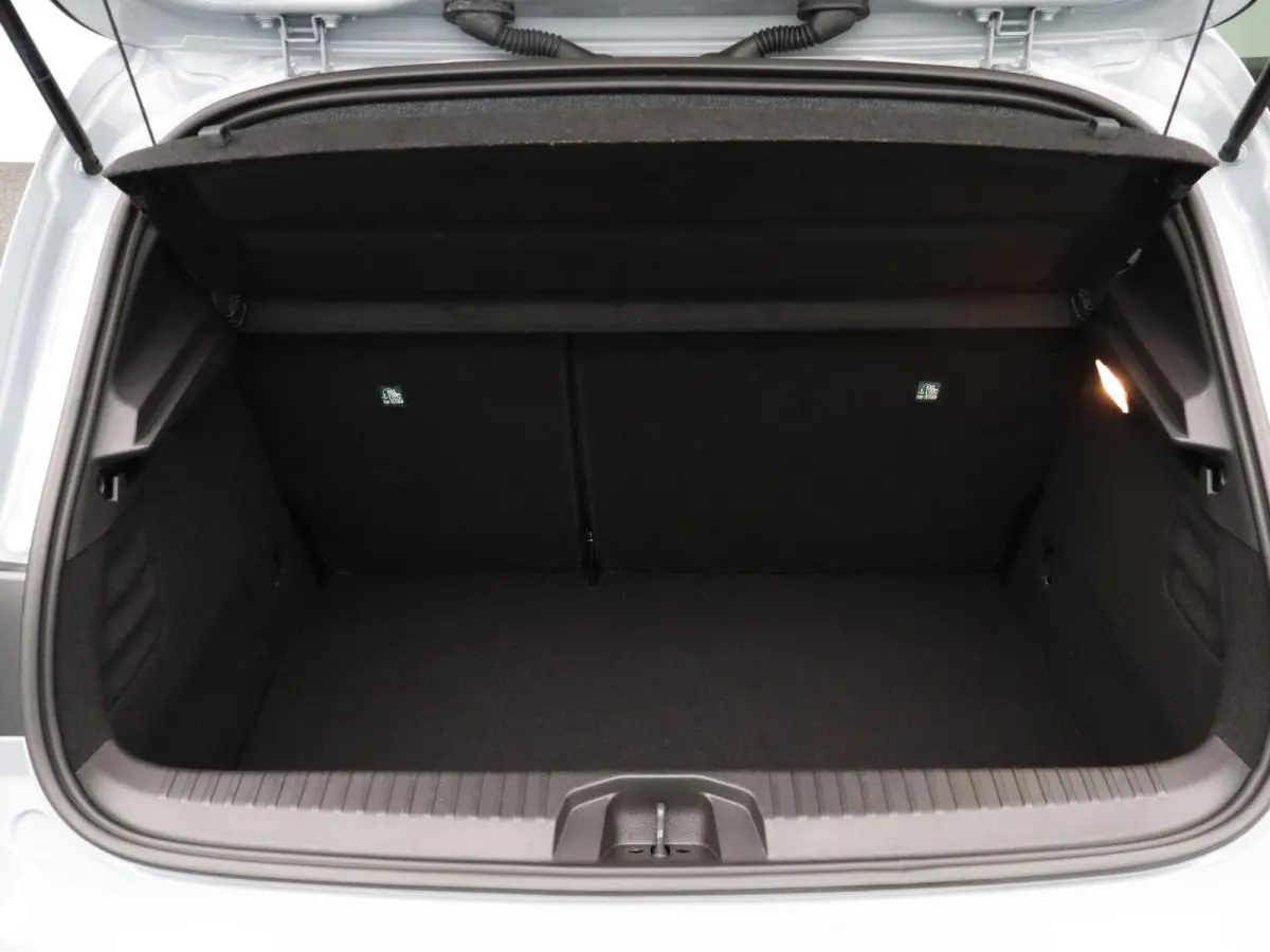 E-Tech full hybrid 145 techno | Stoel- & Stuurverw. | Groot Navigatie |