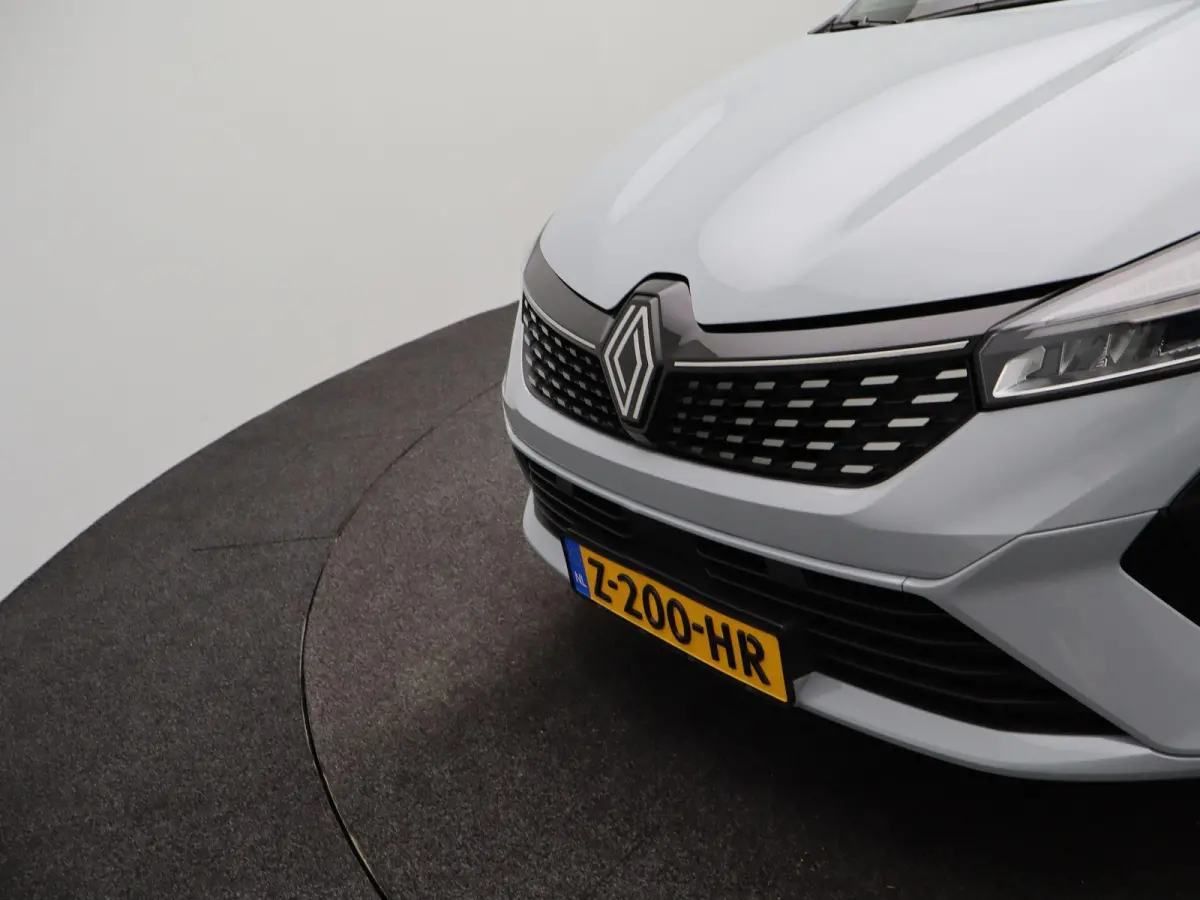 E-Tech full hybrid 145 techno | Stoel- & Stuurverw. | Groot Navigatie |