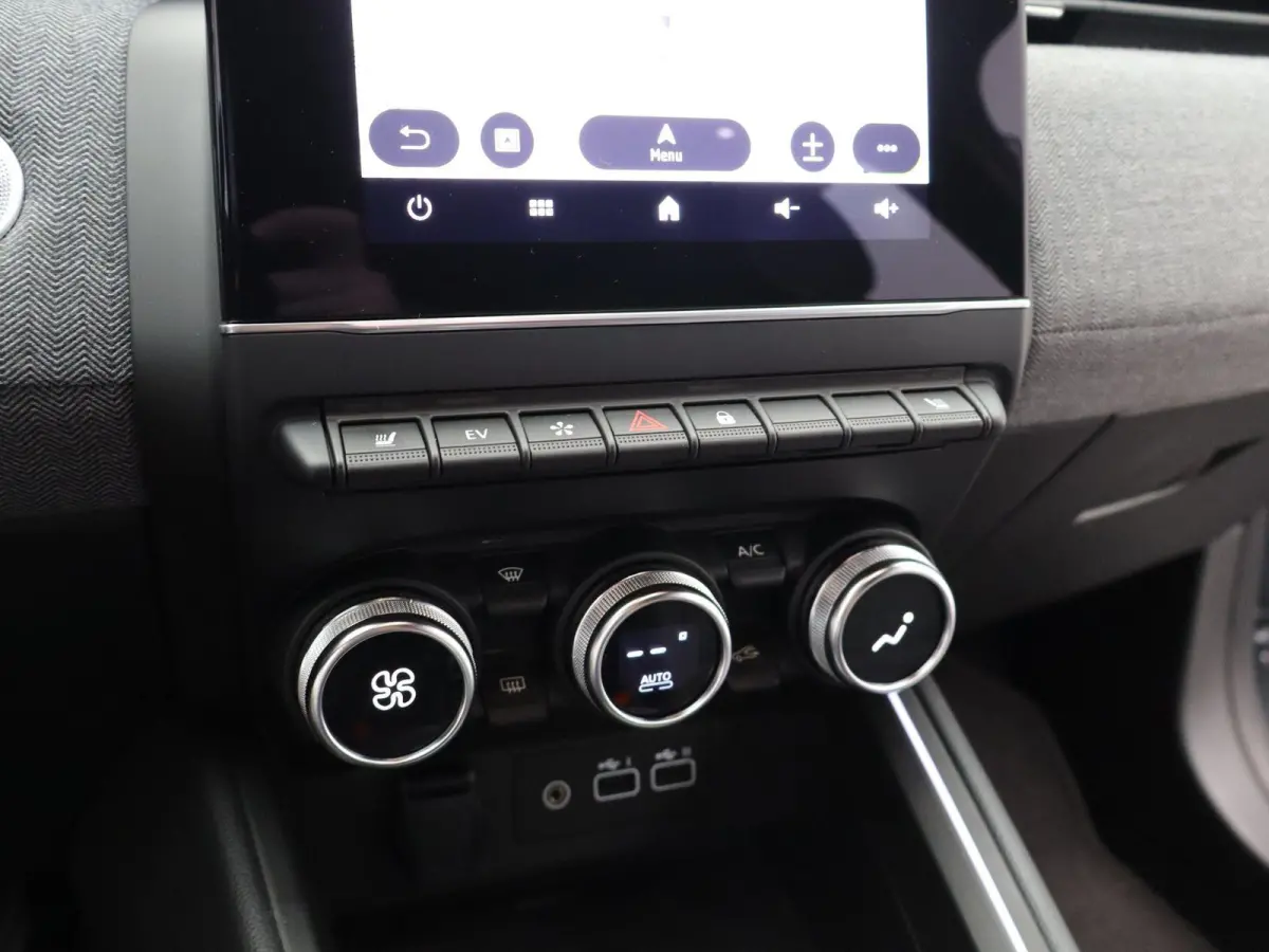 E-Tech full hybrid 145 techno | Stoel- & Stuurverw. | Groot Navigatie |