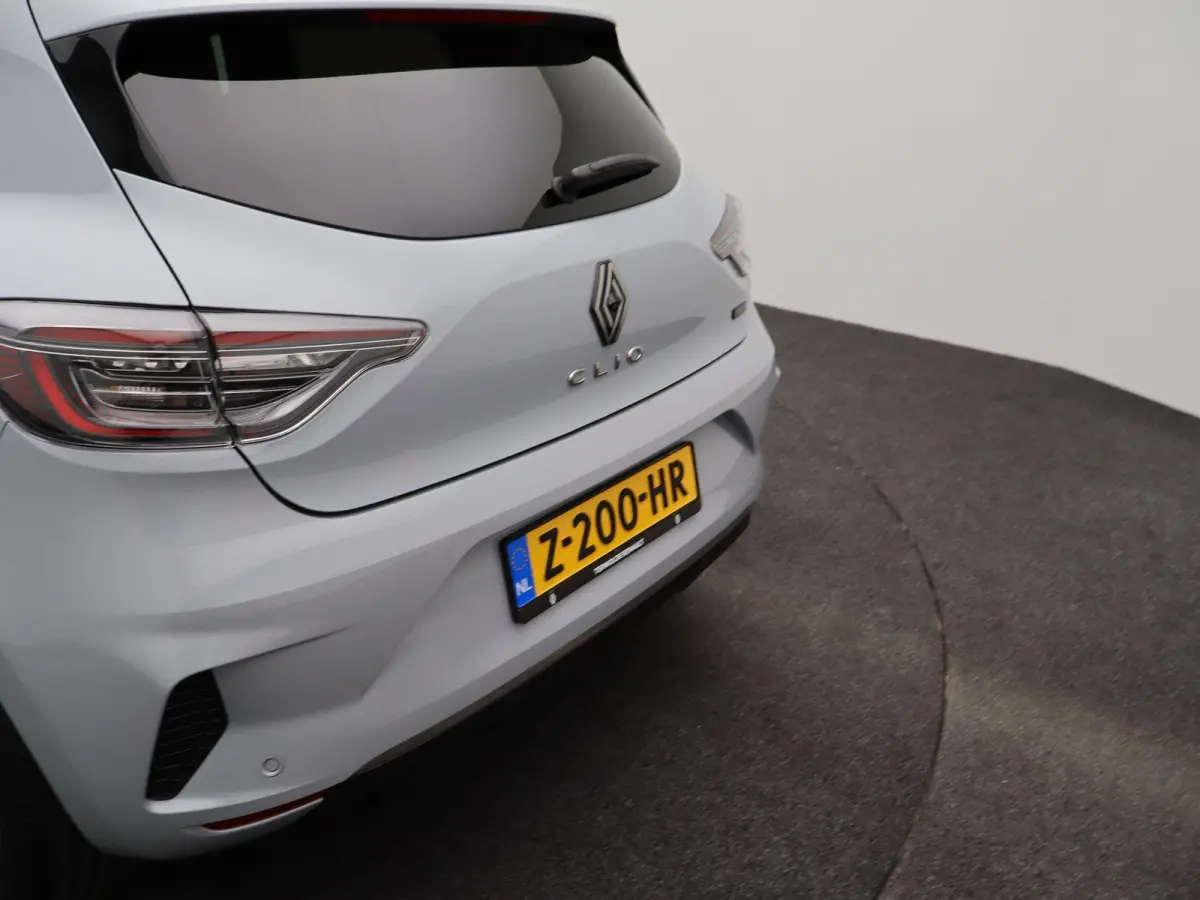 E-Tech full hybrid 145 techno | Stoel- & Stuurverw. | Groot Navigatie |
