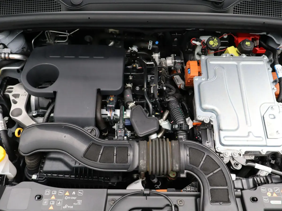 E-Tech full hybrid 145 techno | Stoel- & Stuurverw. | Groot Navigatie |