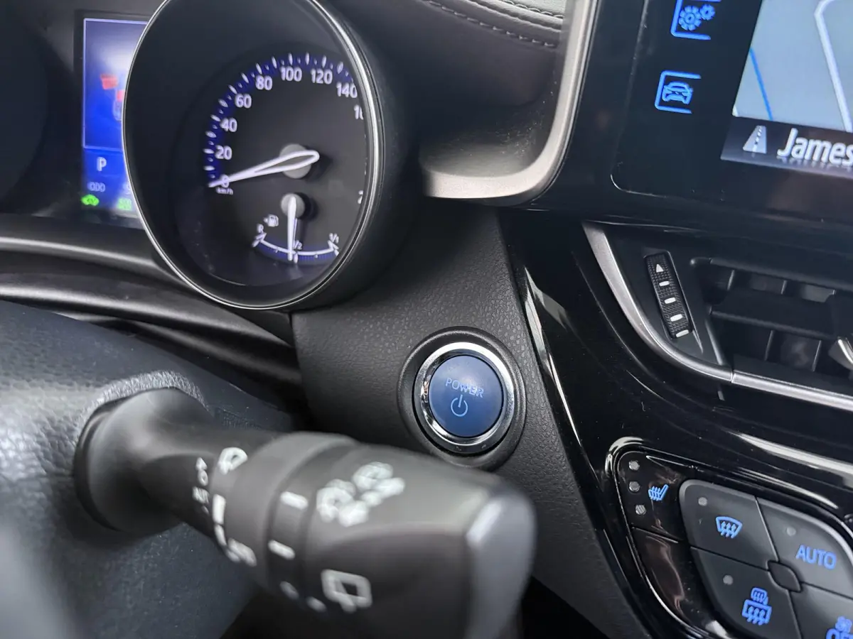 1.8 Hybrid C-Hic | Trekhaak | Achteruitrijcamera | Adaptieve Cruise Control |