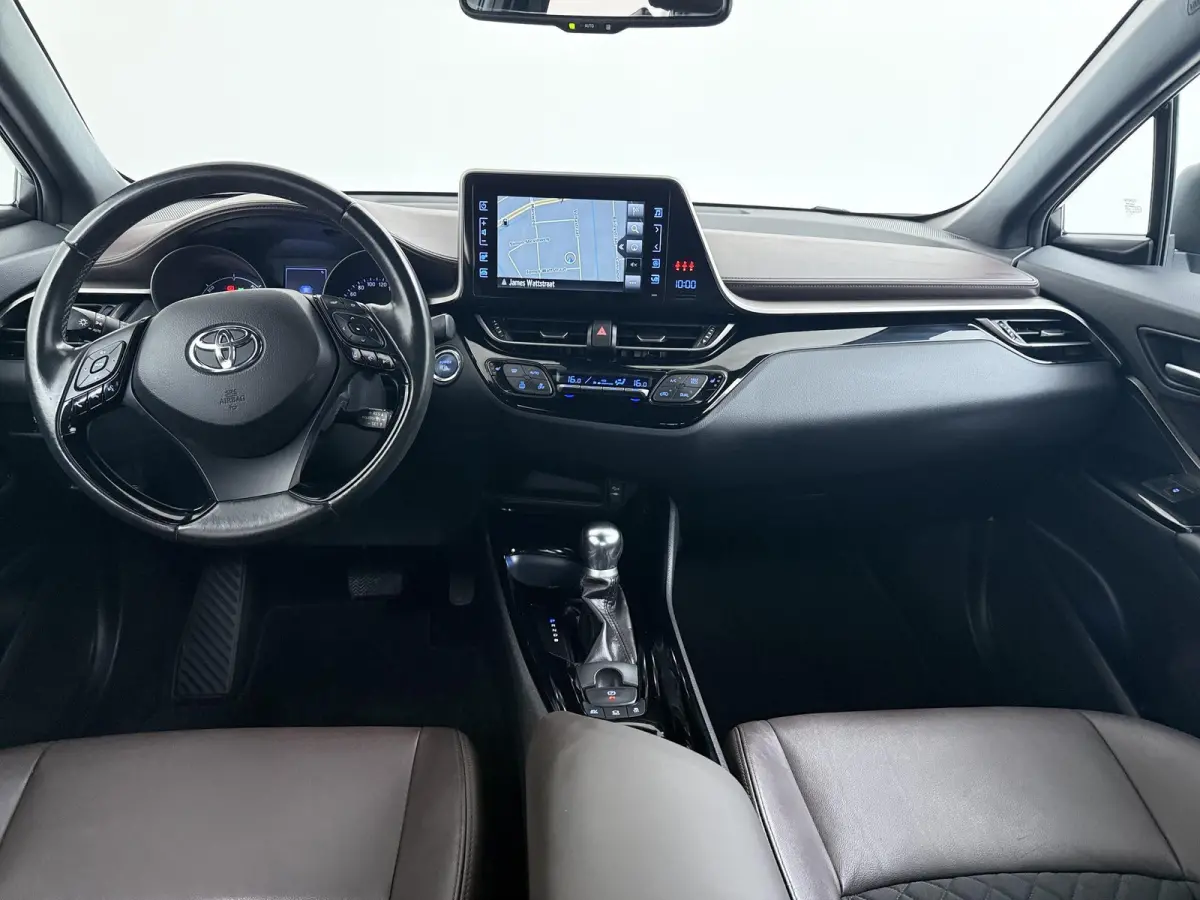1.8 Hybrid C-Hic | Trekhaak | Achteruitrijcamera | Adaptieve Cruise Control |