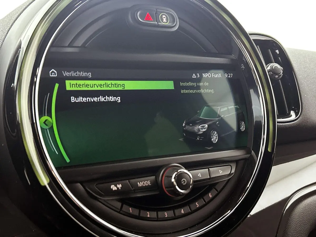 1.5 Cooper Dutch Made Edition | HARMAN KARDON | STOELVERWARMING | NAVIGATIE | 18 INCH VELGEN | ZWART DAK | KLIMAATREGELING