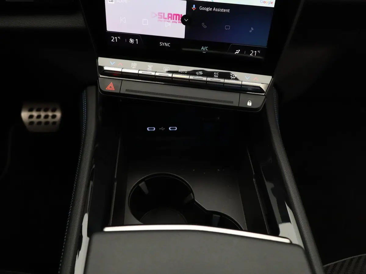 techno esprit Alpine E-Tech full hybrid 200 | SoH 97% | Parkeercamera | Trekhaak