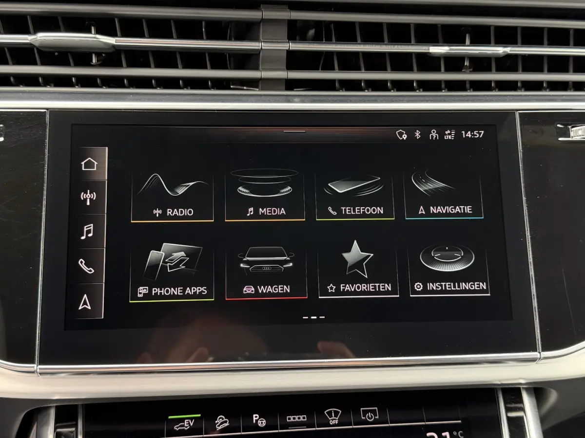 55 TFSI e quattro Pro Line S 21"/SOH 93%/Trekhaak/B&O/Laser LED/Stoelverwarming v+a/Adaptieve cruise/Dodehoek/Keyless/Head-up/Memory