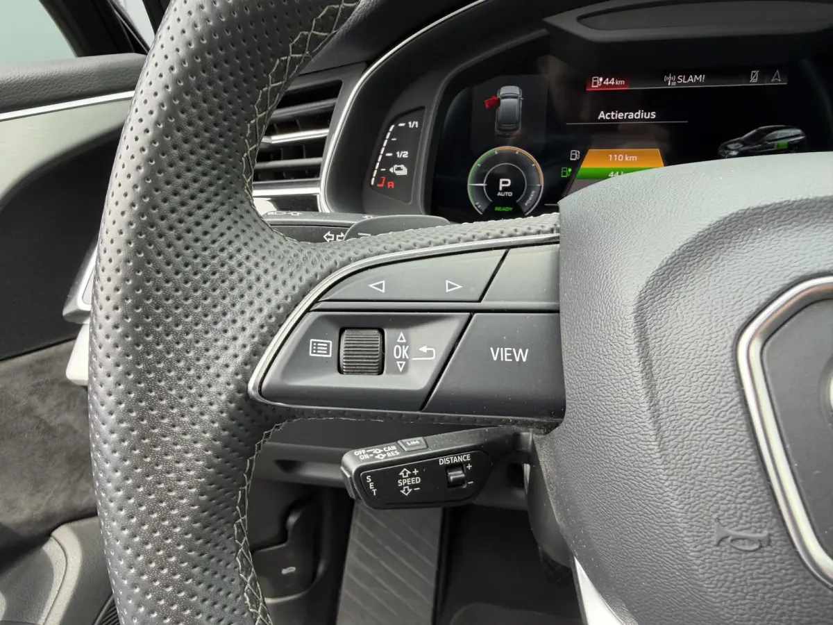 55 TFSI e quattro Pro Line S 21"/SOH 93%/Trekhaak/B&O/Laser LED/Stoelverwarming v+a/Adaptieve cruise/Dodehoek/Keyless/Head-up/Memory
