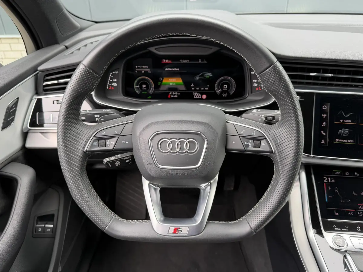 55 TFSI e quattro Pro Line S 21"/SOH 93%/Trekhaak/B&O/Laser LED/Stoelverwarming v+a/Adaptieve cruise/Dodehoek/Keyless/Head-up/Memory