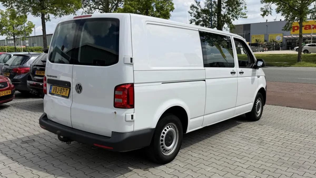 2.0 TDI L2H1 DC Dubbele Cabine AIRCO