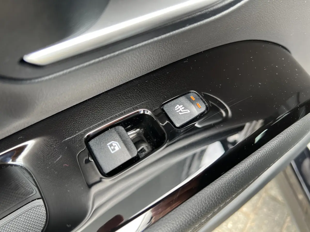 1.6 T-GDI 265pk PHEV Premium 4WD | Lederen bekleding | Carplay | Navigatie | Elektrische achterklep | Full - Led | 360 Camera | KRELL Audio | Elek. Stoelen | Winterpakket | Stoelventilatie |
