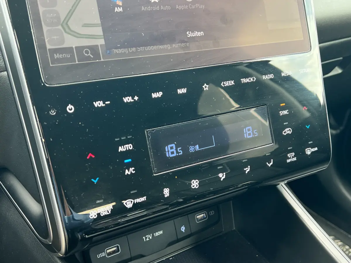 1.6 T-GDI 265pk PHEV Premium 4WD | Lederen bekleding | Carplay | Navigatie | Elektrische achterklep | Full - Led | 360 Camera | KRELL Audio | Elek. Stoelen | Winterpakket | Stoelventilatie |