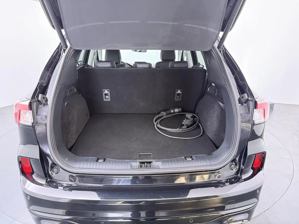 2.5 PHEV Vignale | Automaat | Trekhaak | Achteruitrijcamera |