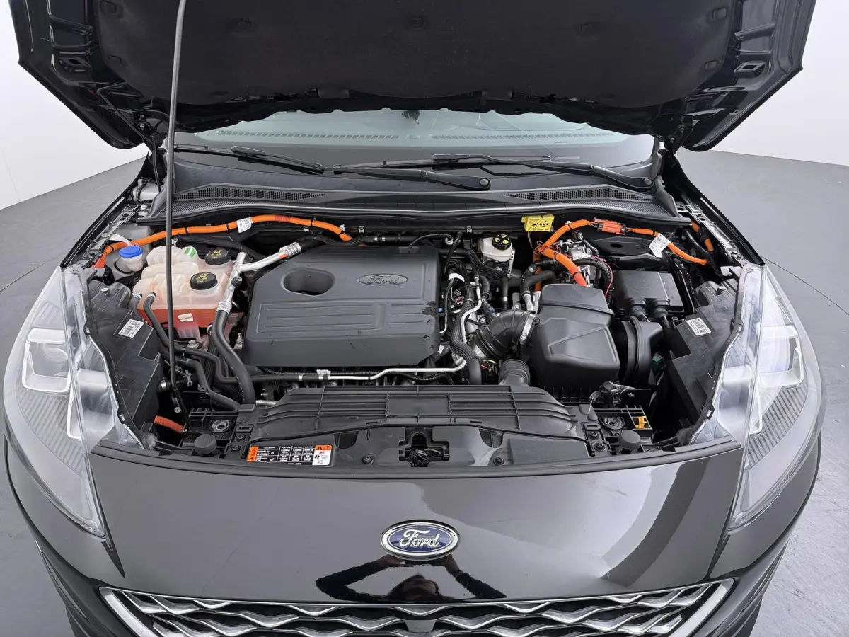 2.5 PHEV Vignale | Automaat | Trekhaak | Achteruitrijcamera |