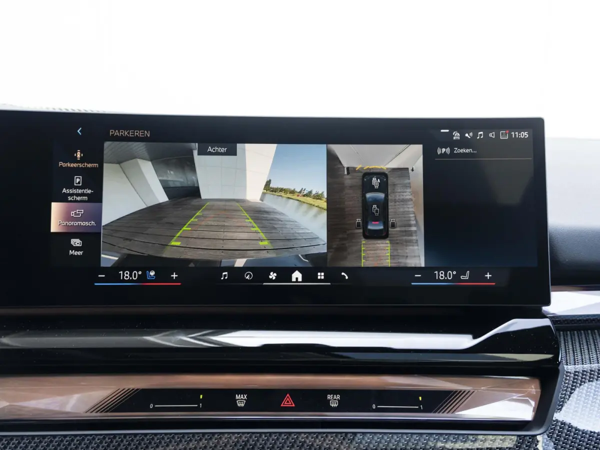 eDrive40 | M Sportpakket Pro | Stuurwielverwarming | Adaptief onderstel Professional | 21 inch | M Stoelen | Driving Assistent Plus | Bowers & Wilkins Audiosysteem | Trekhaak