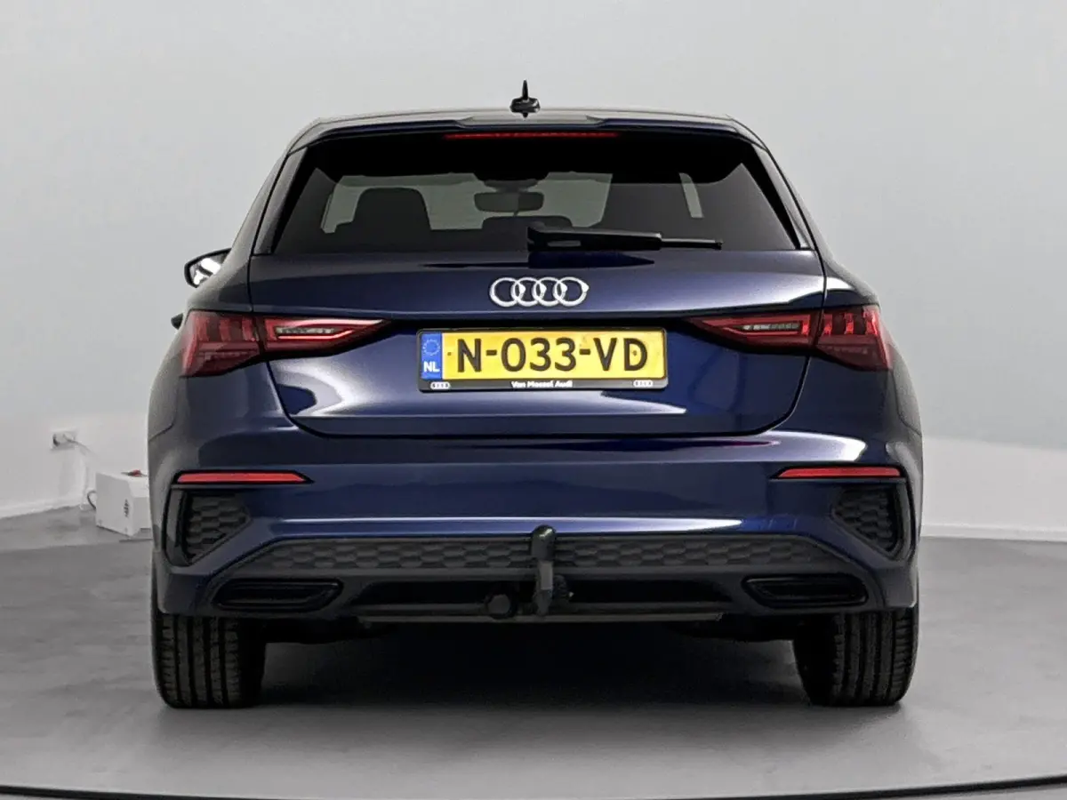 45 TFSI e S edition Competition PHEV | Airco | Apple Carplay | Android Auto | Cruise Control | Electronic Climate Controle | Extra Getint Glas | Full LED Koplampen | Lederen Stuurwiel | Mult